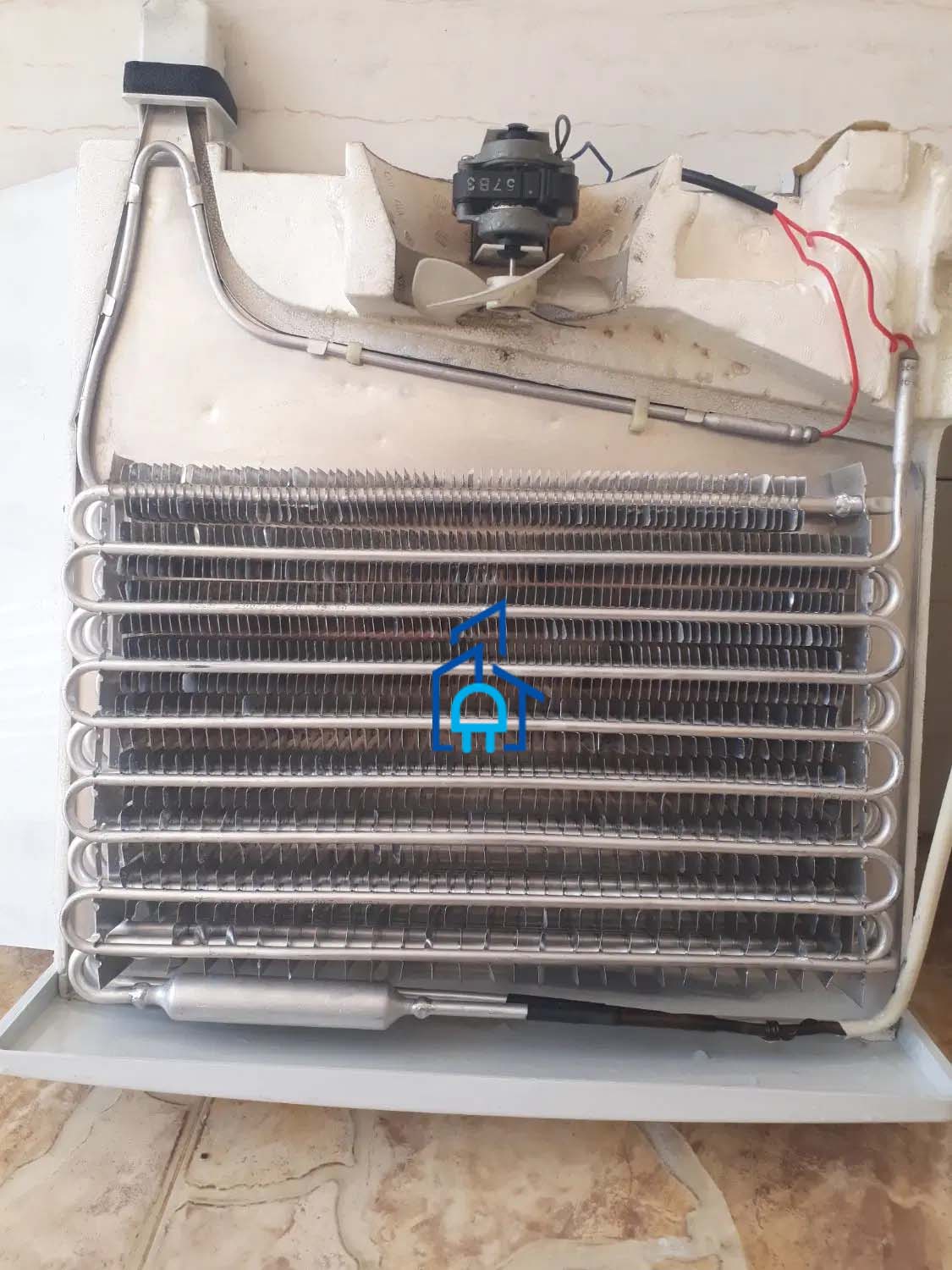 دلایل یخ زدن لوله های پشت یخچال