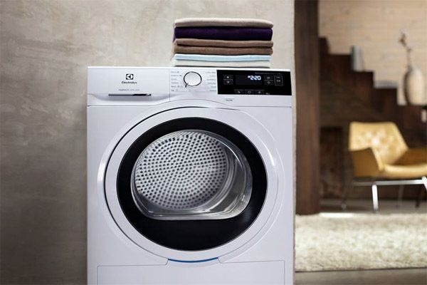 Washing-and-degreasing-washing-machine
